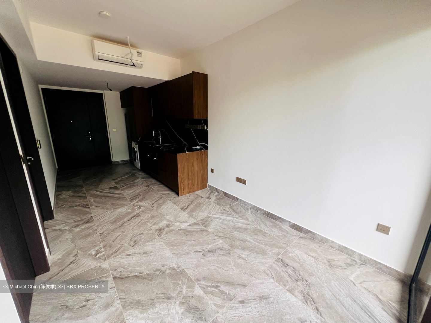 The Commodore (D27), Condominium #443667901